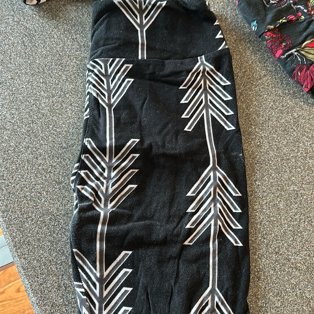 LuLaRoe leggings